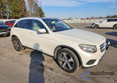 2017 Mercedes-Benz Glc 300 из США, поврежденный, VIN WDC0G4JB0HF120435